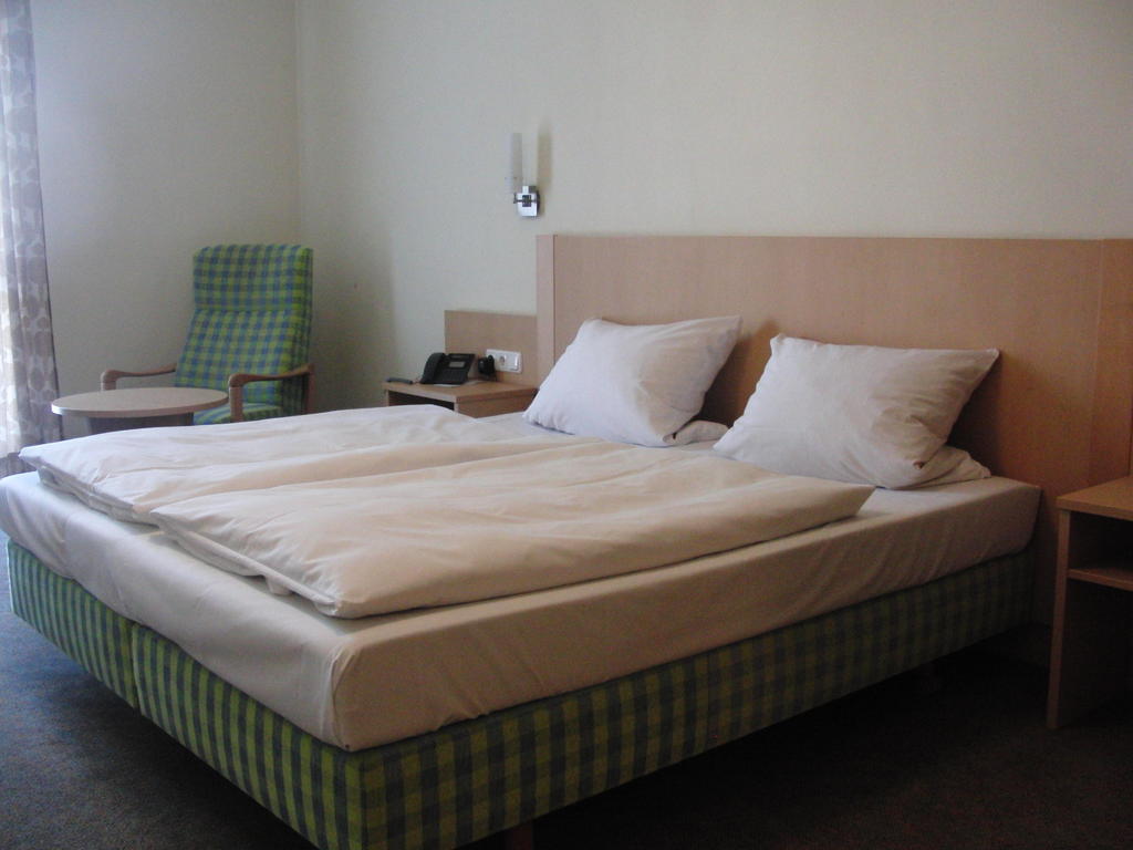 Hotel Angerer Vilseck Zimmer foto